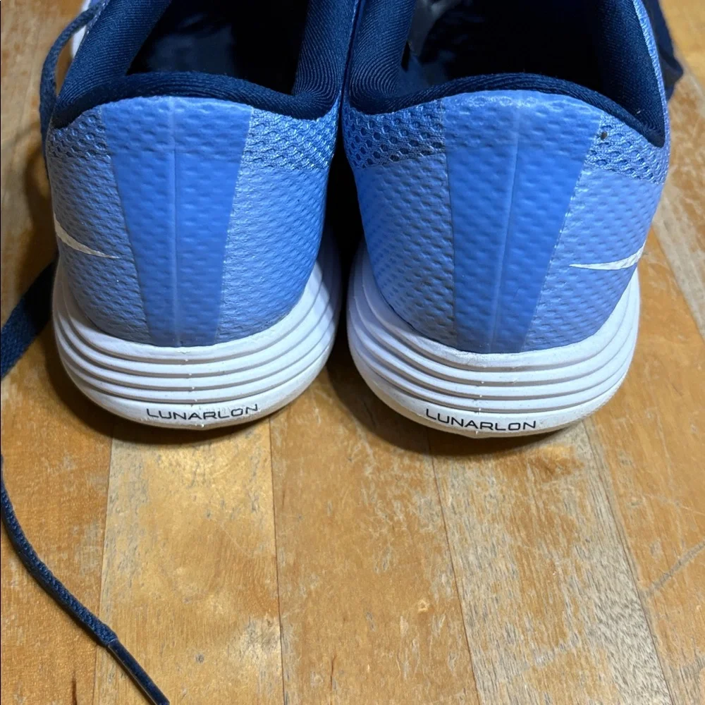 Women’s Nike Lunarlon golf shoes - Picture 3 of 6